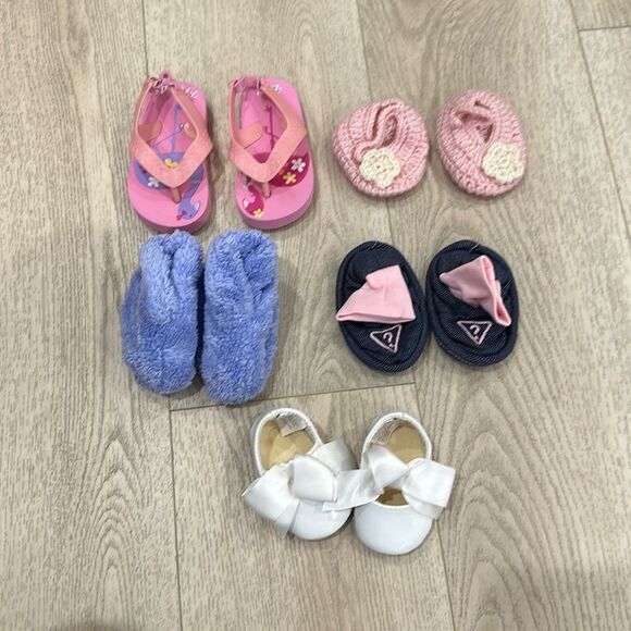 Infant shoes bundle - Picture 1 of 11
